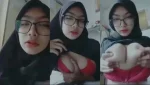 Video Viral 2024 Indonesia NADIRA Tobrut Hijab Hitam BH Merah